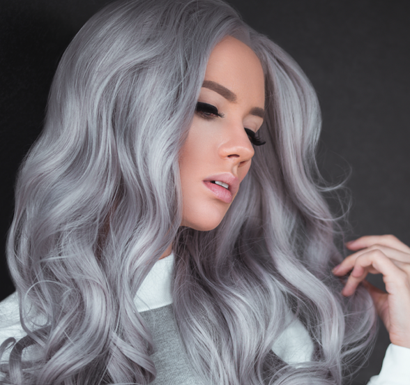 Johnny Rodriguez The Salon maintaining a client